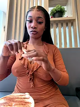   Nessa   online show from December 14, 11:49 am