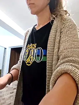 FeliciaKrige online show from October 7, 8:24 pm