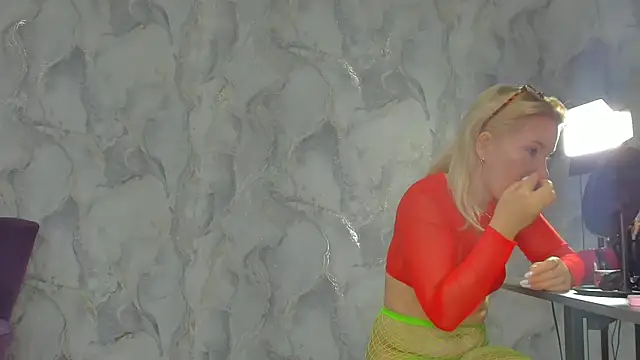 succubus online show from October 8, 6:07 am