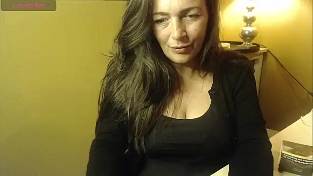 cloe85nl online show from April 9, 10:42 am