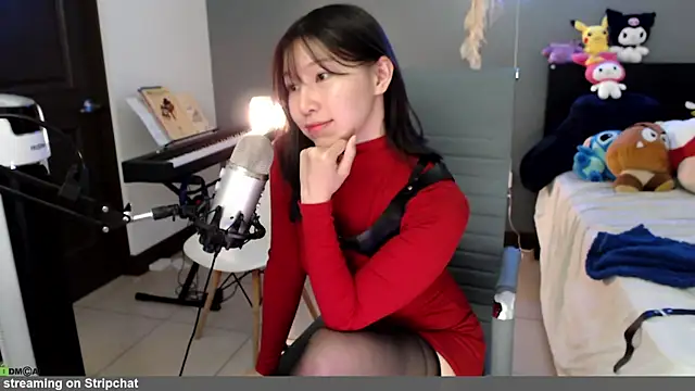 raspberryroll online show from February 15, 7:46 pm