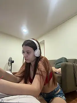 kiarafonseca  online show from March 29, 4:33 am