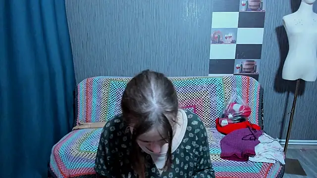 pa1e pr1ncess online show from December 1, 11:03 am