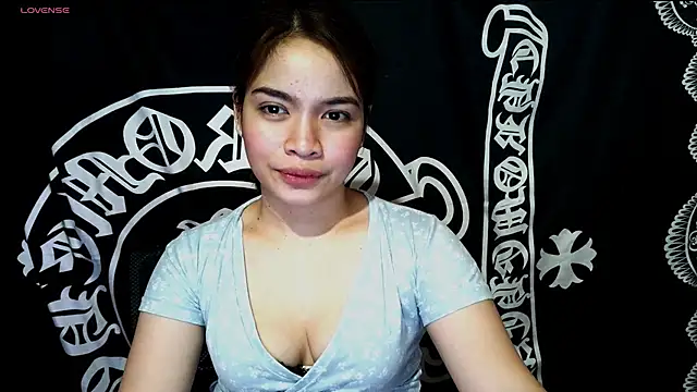  preciousmoira  online show from May 27, 1:57 am