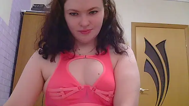 AliceForLoveOh online show from April 6, 11:50 pm