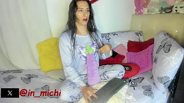 dangerous bitch online show from April 23, 11:40 pm