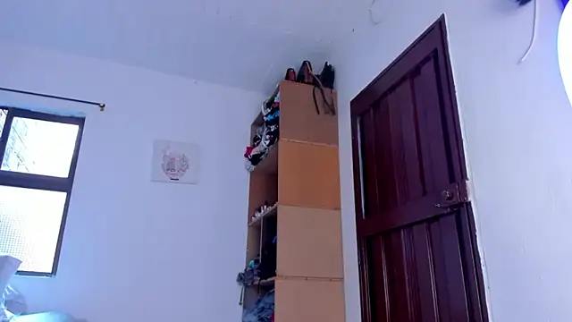 AlondraDiossa03 online show from October 6, 7:51 pm