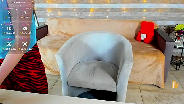 SusanSmit online show from March 25, 8:23 pm