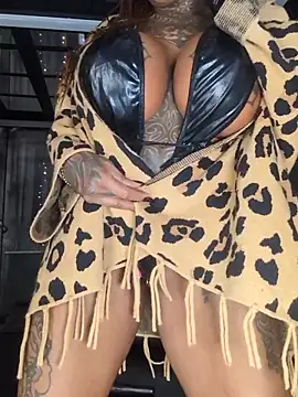 DarkDea online show from March 16, 11:25 am