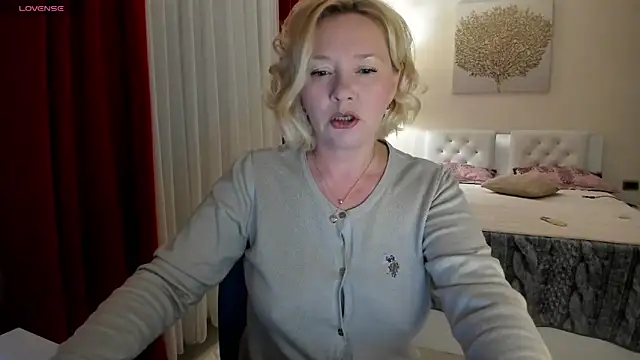 Colette  1977 online show from December 3, 6:21 pm