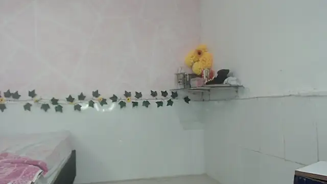 paola ih online show from September 15, 3:20 pm