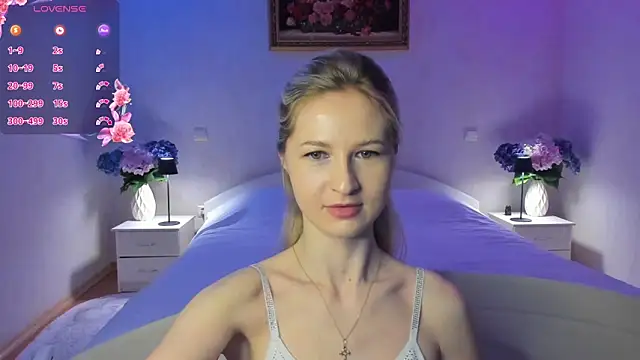 AnnaCarrera online show from April 10, 9:32 pm