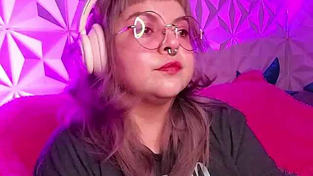 Satyn doll online show from November 7, 12:38 am