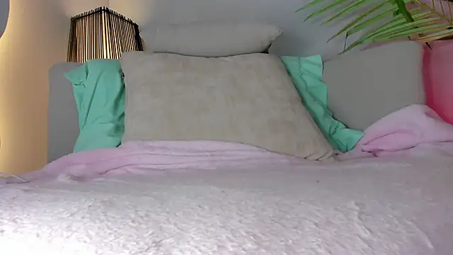 Swt skinny  online show from October 6, 1:17 pm