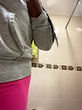 Fancyxlove online show from October 13, 12:41 pm