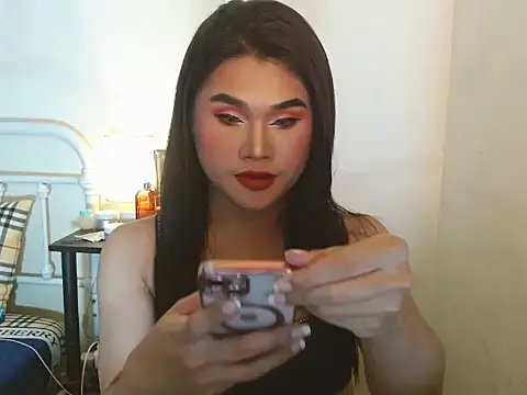 JustineBIGCUM online show from November 29, 3:43 am