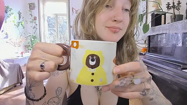 Miranda2 0 online show from September 26, 5:27 am