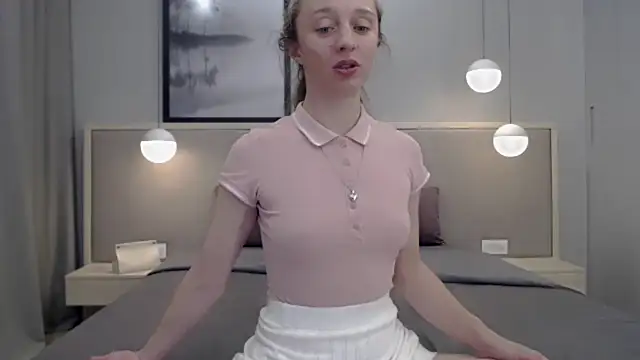 ShySchoolGirl online show from October 11, 7:16 pm