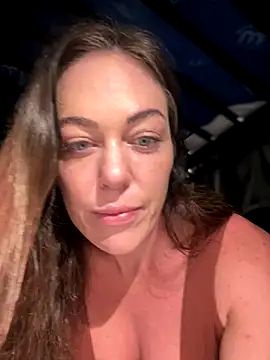 LilliThelo online show from September 30, 10:10 am