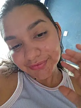 blerstefan1 online show from December 18, 6:56 pm