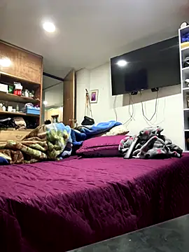 Ixchel Anaid online show from December 5, 4:12 am