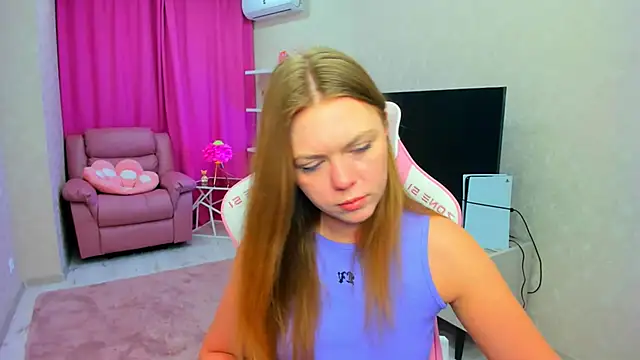 Strawberrye online show from February 28, 8:25 am