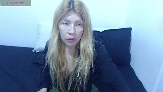 Dulce-Bella online show from April 19, 3:12 pm