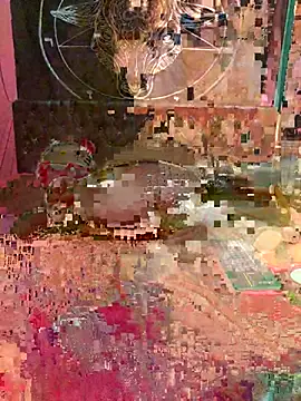 EVILYN online show from December 18, 8:35 pm