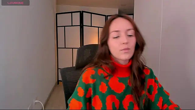 molly marmalade  online show from March 16, 7:40 pm