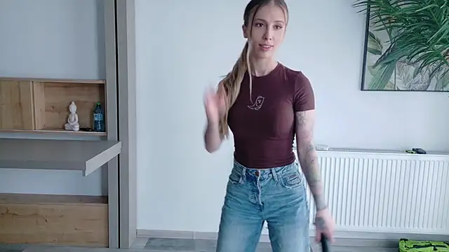 Deidi sweet online show from April 18, 1:13 pm