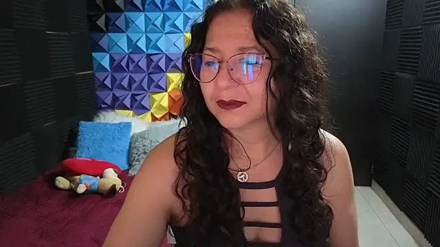 katifoxx online show from September 16, 3:42 pm