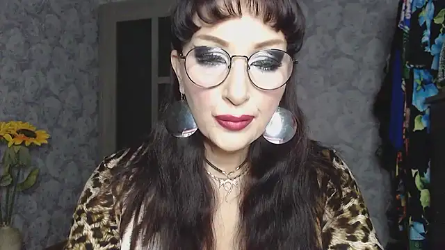 Aziza1 online show from October 1, 3:39 pm