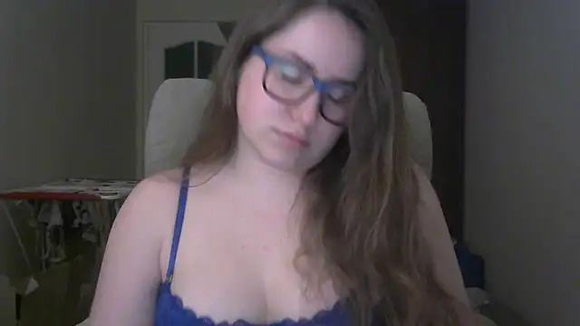 SeasonalSomeone online show from April 1, 7:22 pm