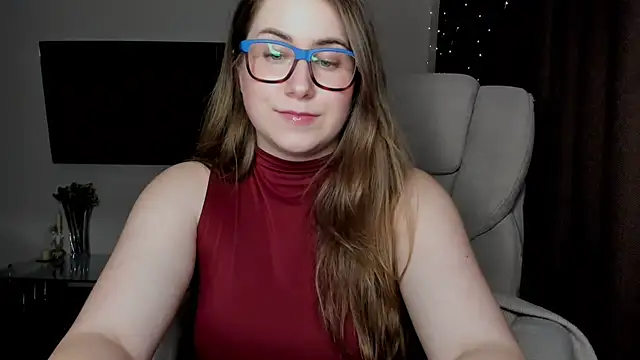 SeasonalSomeone online show from November 28, 10:02 pm