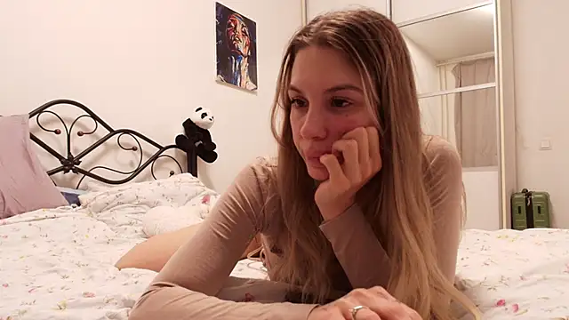 Eziliz online show from April 26, 7:33 pm