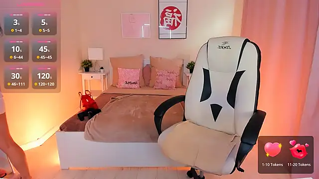 HelenaRegal online show from October 19, 9:11 am