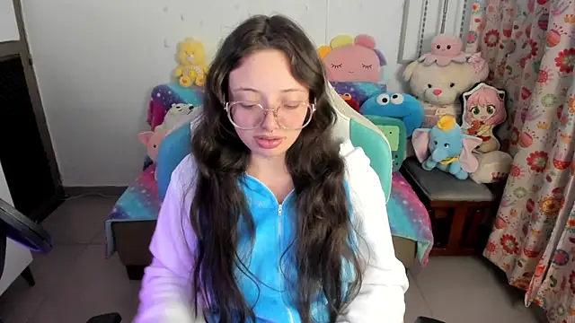 linda-schmidt online show from January 8, 3:10 am