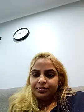 DirtySnowball69 online show from September 23, 3:43 pm