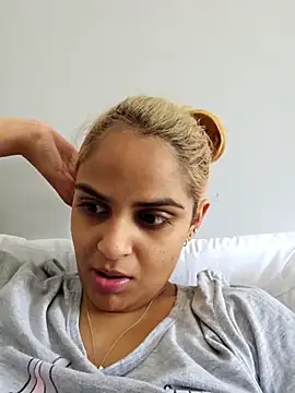 DirtySnowball69 online show from October 8, 10:19 am