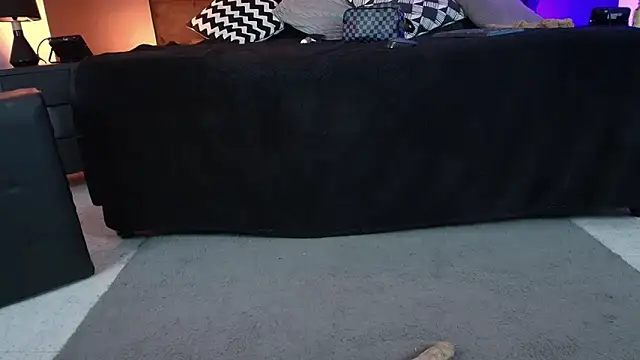  Jade 16 online show from October 21, 11:58 am