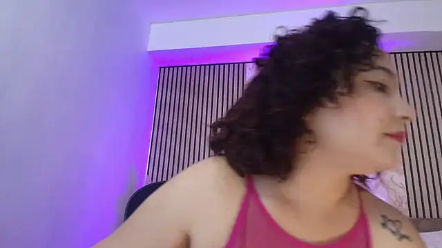 JuliRamirez online show from September 17, 12:36 pm