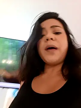 Sofiia W26 online show from March 18, 1:49 pm