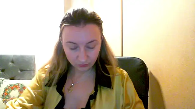 SusanCurt online show from February 5, 8:23 pm