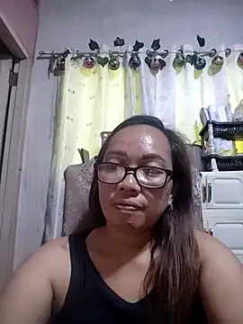 asianwet4u online show from December 5, 2:33 am