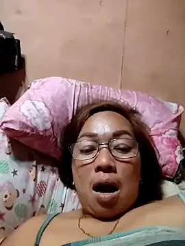 asianwet4u online show from October 7, 11:36 am