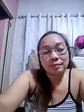 asianwet4u online show from October 11, 3:15 pm