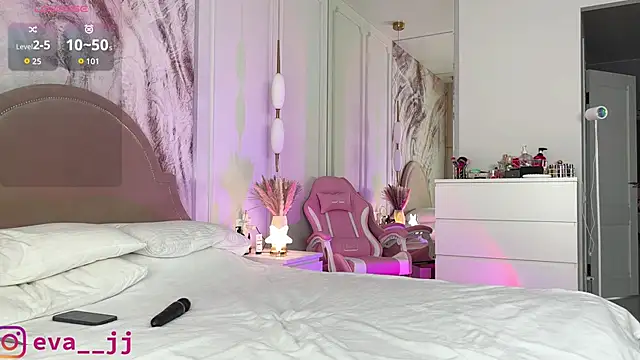 Eva JJ online show from April 23, 2:52 am