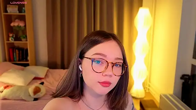 MilenaSaint online show from February 25, 4:11 am