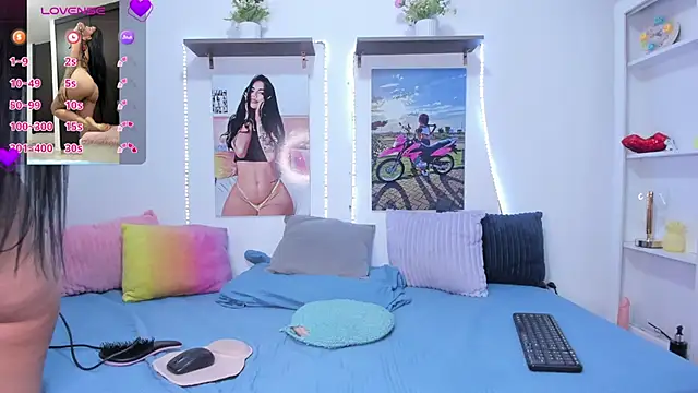 bianca lindaa online show from March 4, 10:44 am