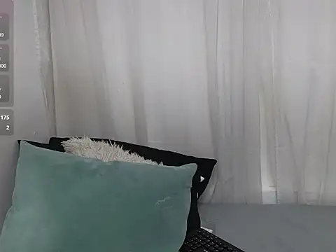 ninaa fox online show from November 12, 5:22 pm